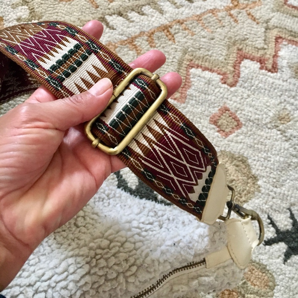 Anthropologie Teddy Bear Boho purse - Picture 6 of 13